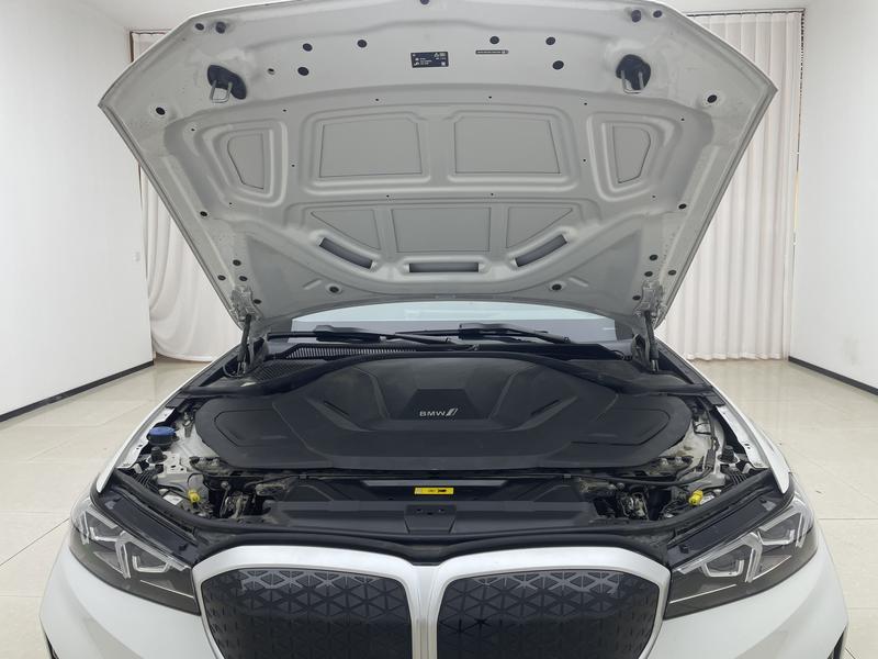 BMW BMW i3 2025