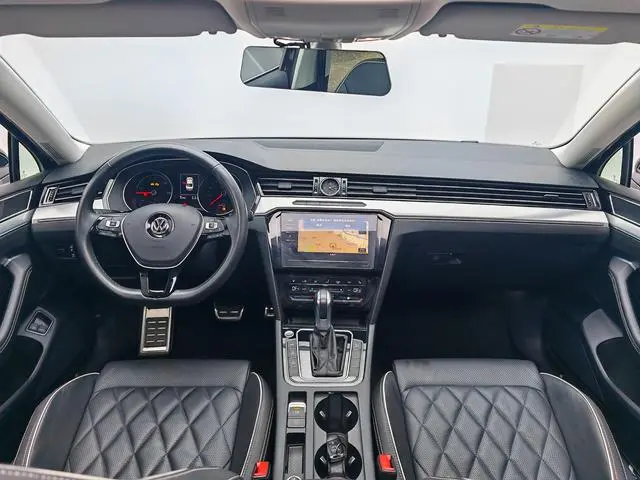Volkswagen Magotan GTE Luxury