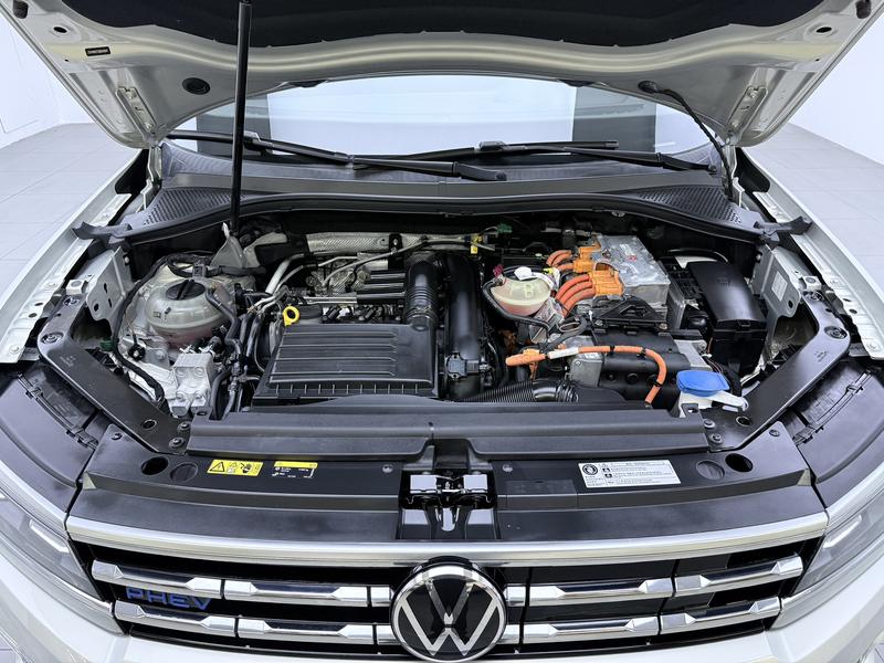 Volkswagen Tiguan L PHEV 2021