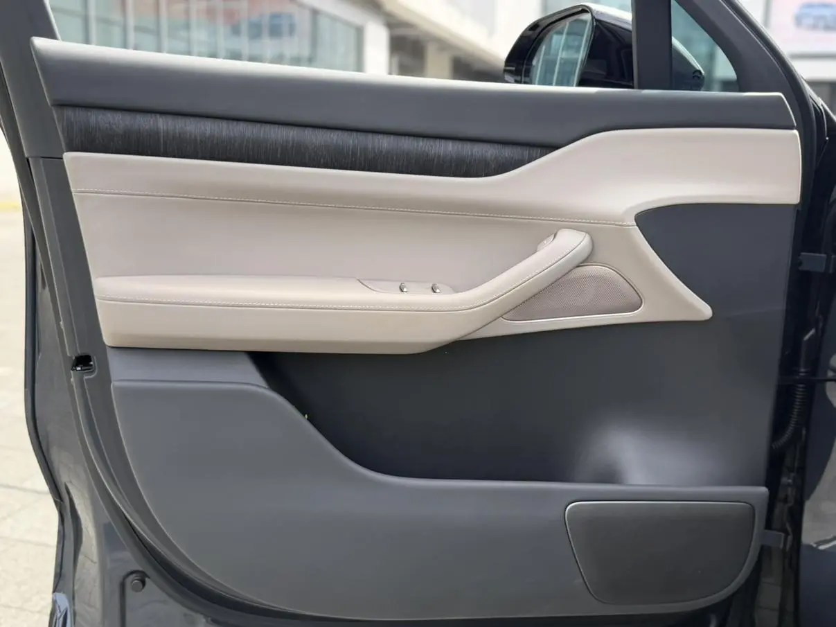 NIO NIO ES8 100kWh Signature Edition