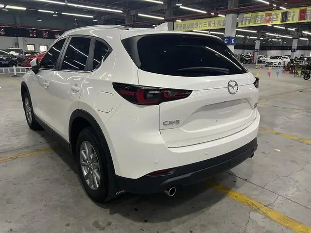 Mazda Mazda CX-5 2.0L automatic two-wheel drive Zhishang type