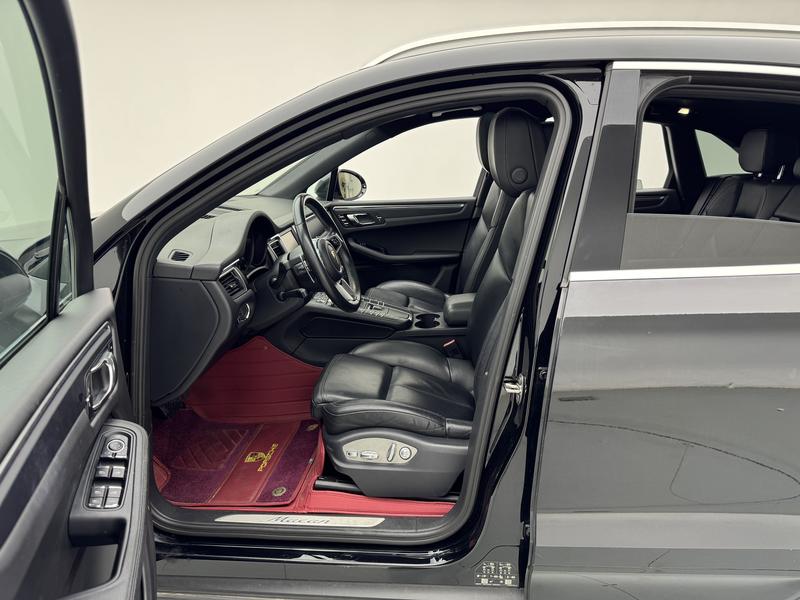 Porsche Macan 2016