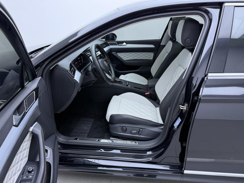 Volkswagen Magotan 2024