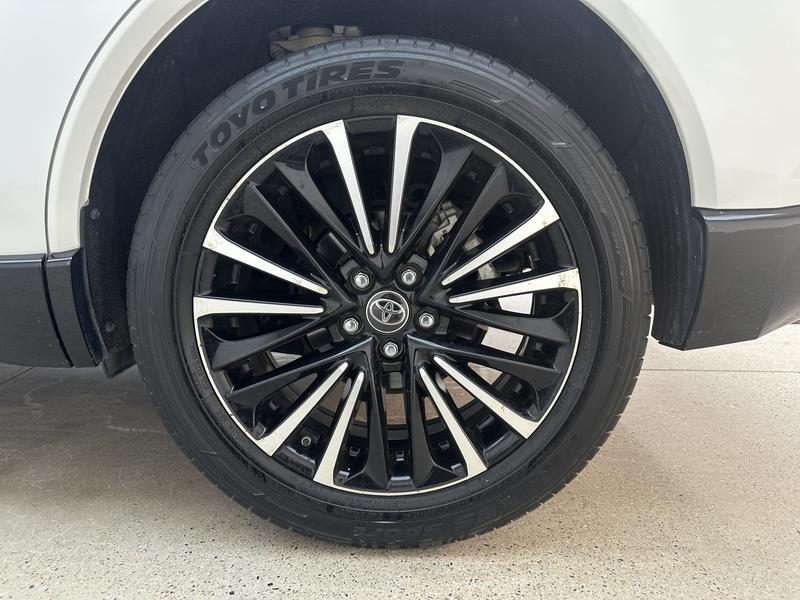 Toyota Venza  2022