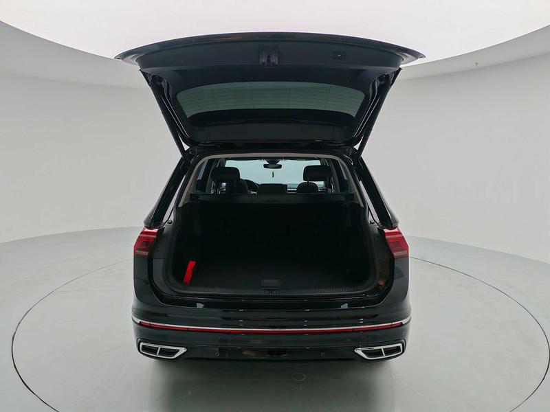 Volkswagen Tiguan L 2023