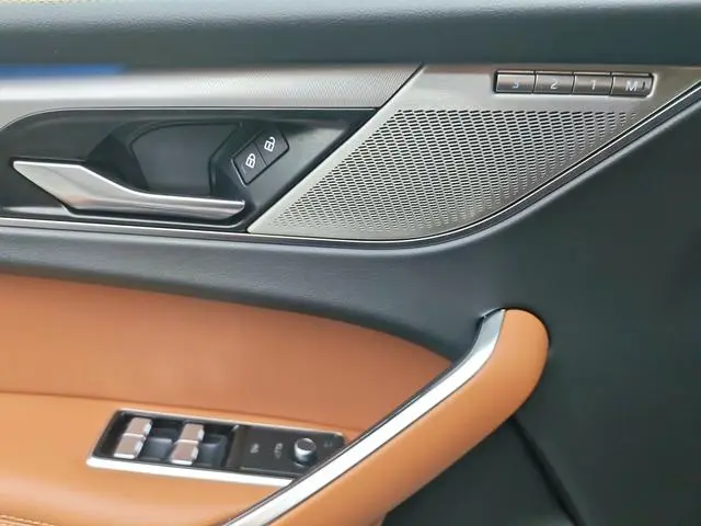 Jaguar Jaguar F-PACE P250 R-Dynamic SE