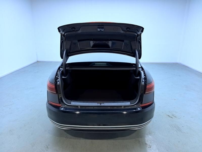 Volkswagen Passat 2025