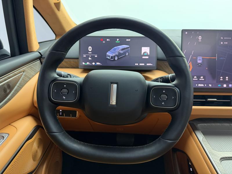 WEY 高山 PHEV 2025
