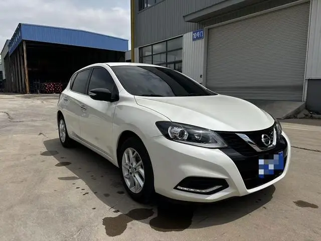 Nissan TIIDA 1.6L CVT Smart Travel Edition
