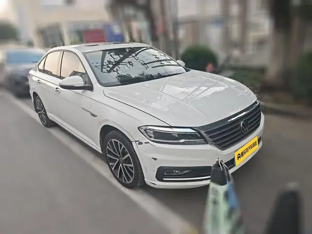 Volkswagen Lavida 280TSI DSG Deluxe Edition