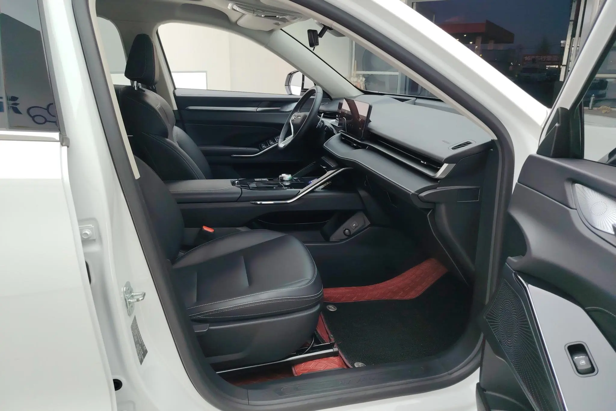 Haval Haval H6 The third generation 2.0T automatic two-wheel drive Max version