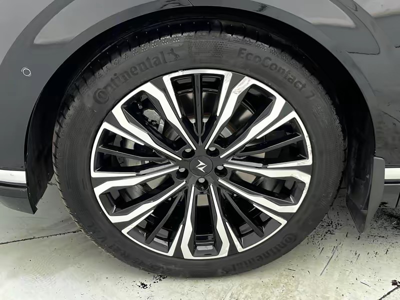 Dongfeng Yipai Eπ 008 2026