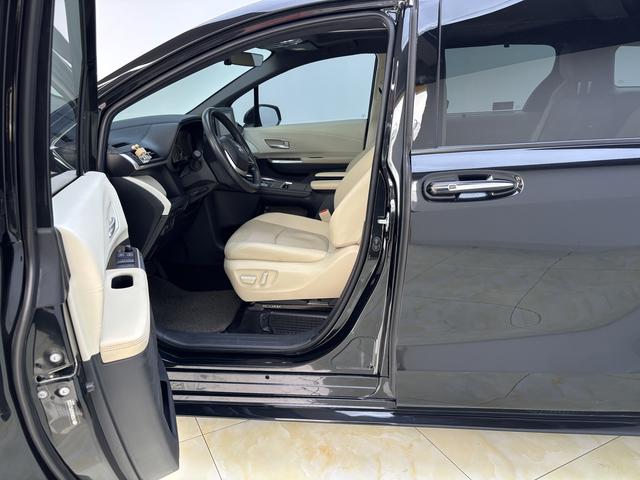 Toyota Sienna 2023