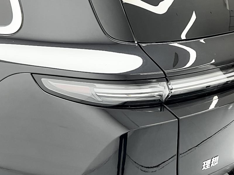 Li Auto Ideal L9 2022