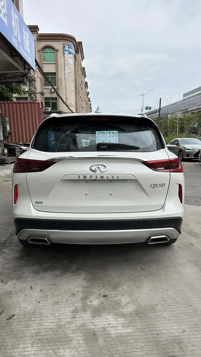 Infiniti Infiniti QX50 2.0T four-wheel drive Elite Edition