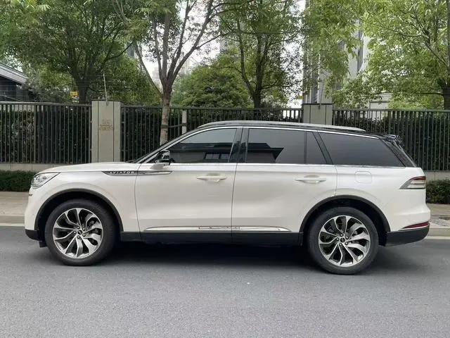 Lincoln Flying home 3.0T V6 four-wheel drive Executive Edition