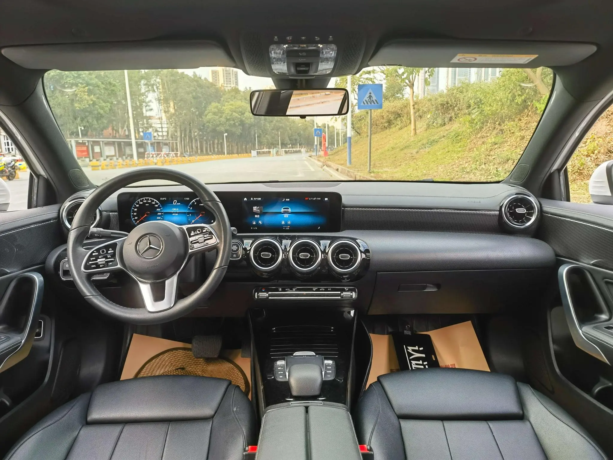 Mercedes-Benz Mercedes-Benz A-class A 200 L sports sedan dynamic Version