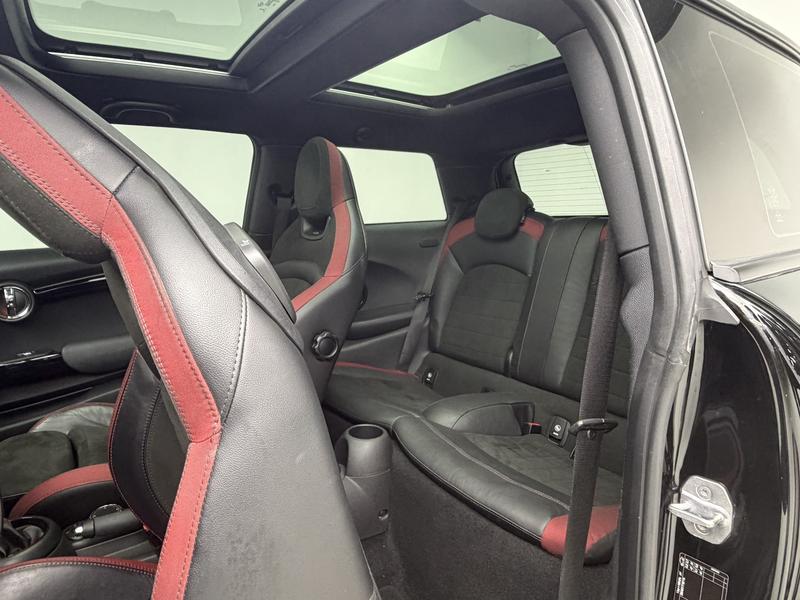 MINI MINI JCW 2017