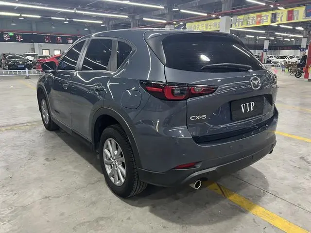 Mazda Mazda CX-5 2.0L automatic two-wheel drive Zhishang type
