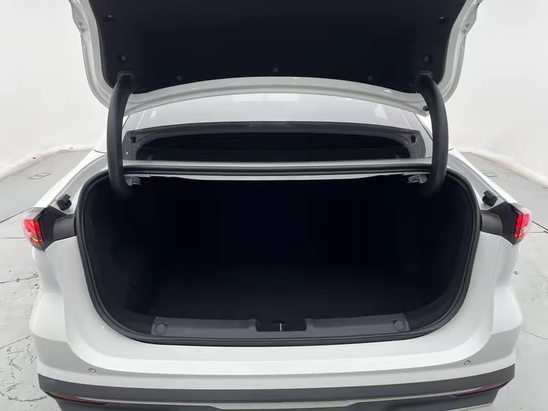 Geely Galaxy Galaxy L6 2025