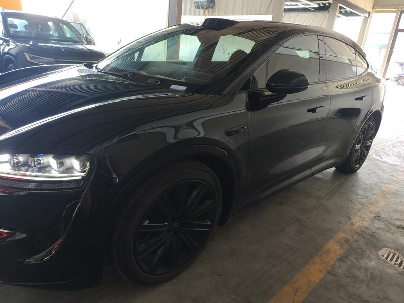 Luxeed Luxeed R7 2026