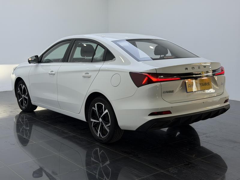 Roewe Roewe i5 2026