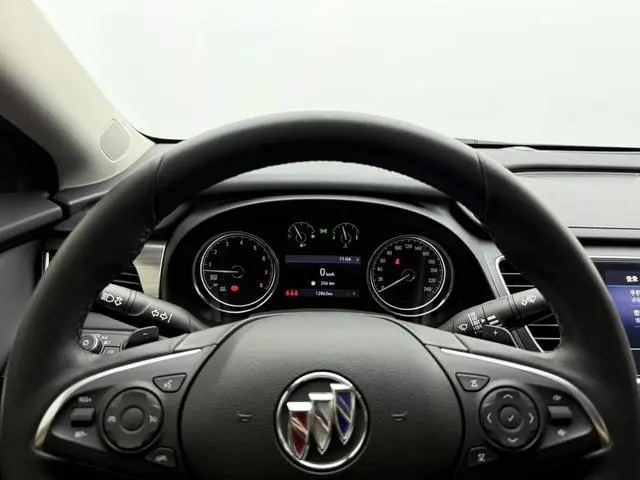 Buick Lacrosse 552T luxury