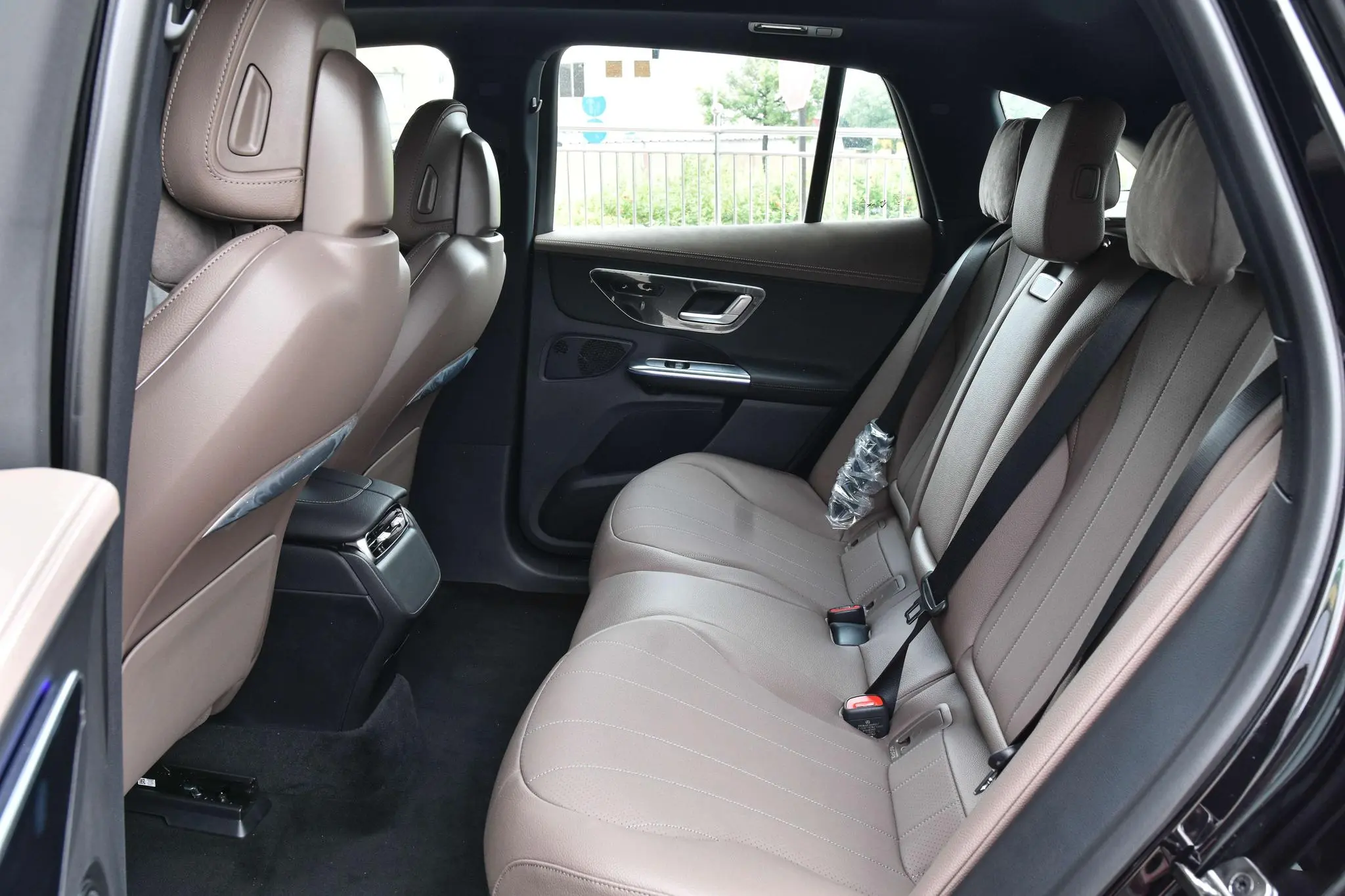 Mercedes-Benz Mercedes-Benz EQE SUV EQE SUV 500 4MATIC Pioneer Edition