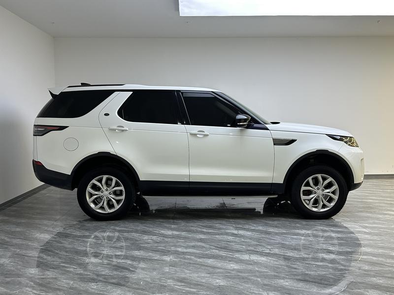Land Rover discover 2017