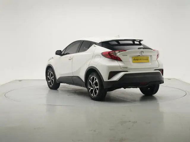 TOYOTA Toyota C-HR 2.0L Leading version