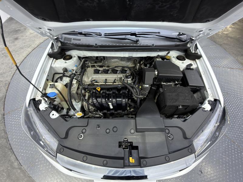 Geely Emgrand 2021