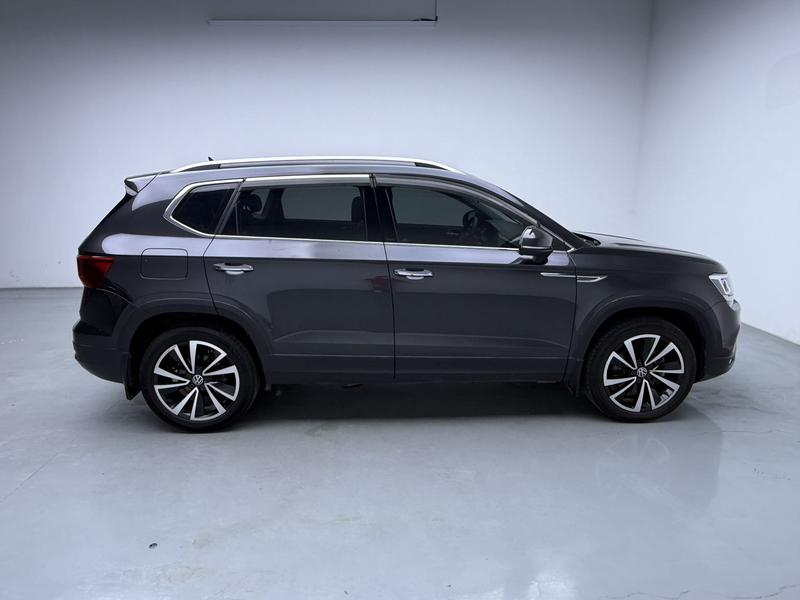 Volkswagen Tharu 2020