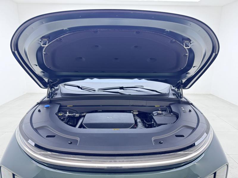 Li Auto Ideal L7 2024