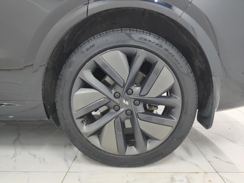 Li Auto Ideal L6 2024