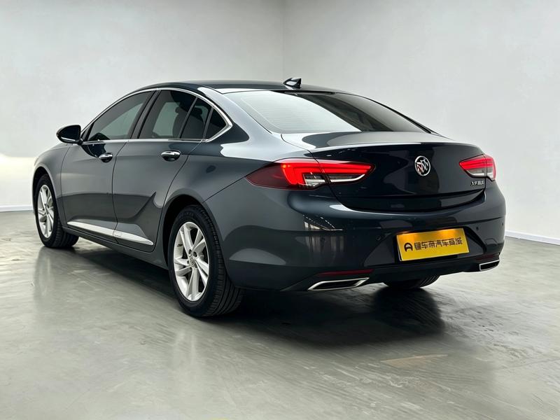 Buick Regal 2021