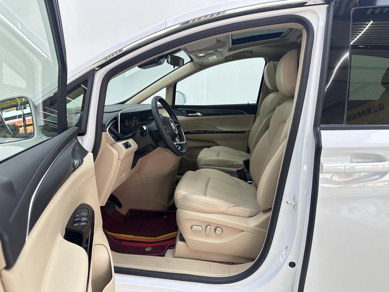 Buick Buick GL8 PHEV 2025