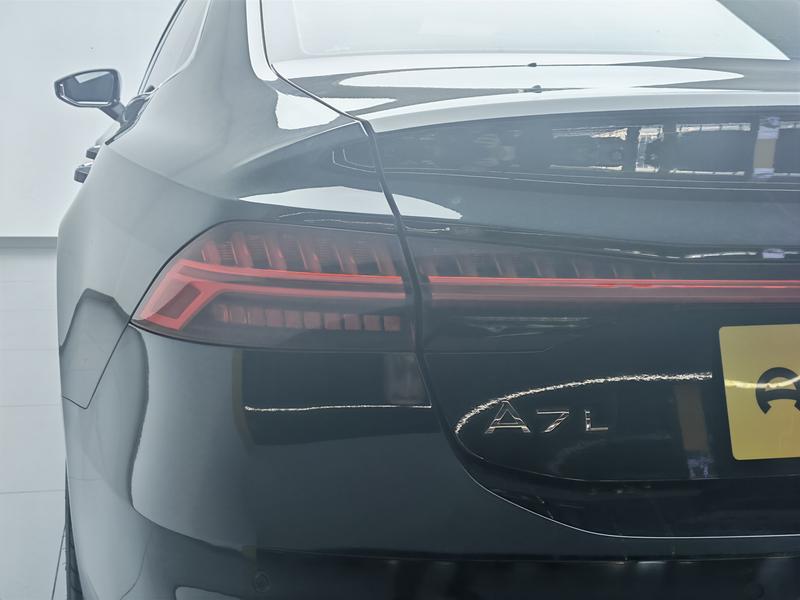 Audi Audi A7L 2024