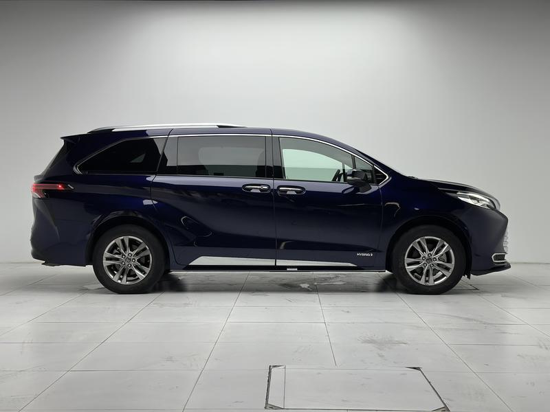 Toyota Sienna 2021