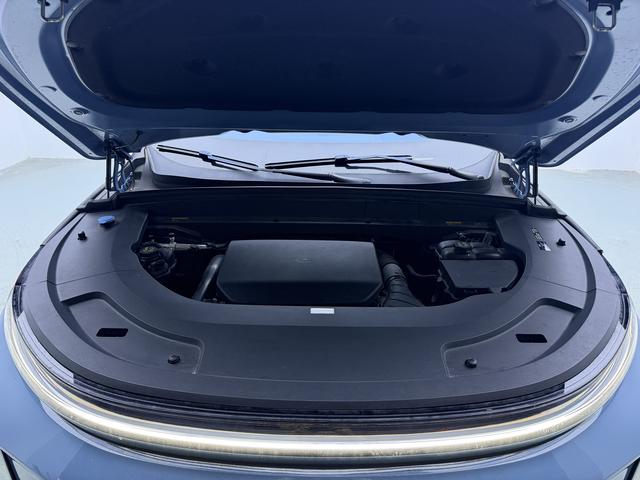 Li Auto Ideal L7 2023