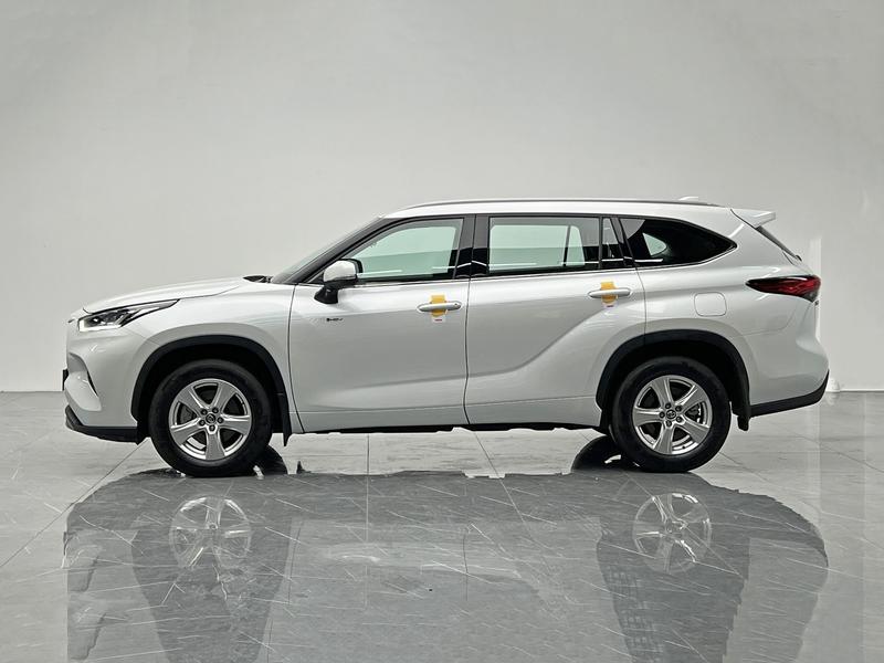 Toyota Highlander 2024
