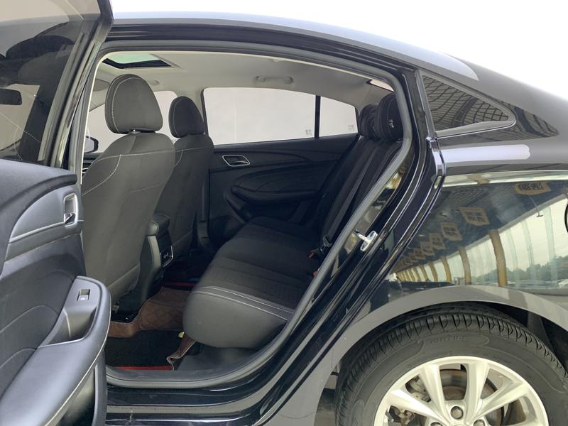 Roewe Roewe i5 2020