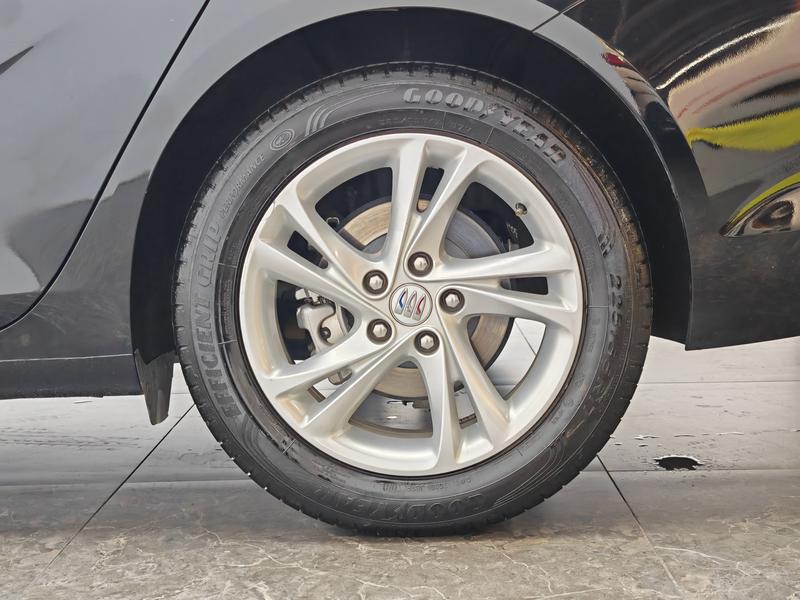 Buick Regal 2024