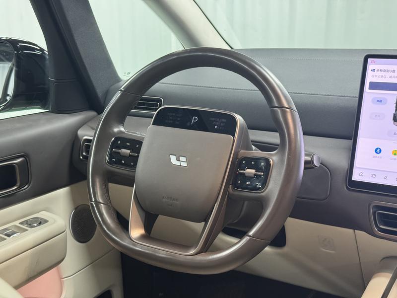 Li Auto Ideal MEGA 2024