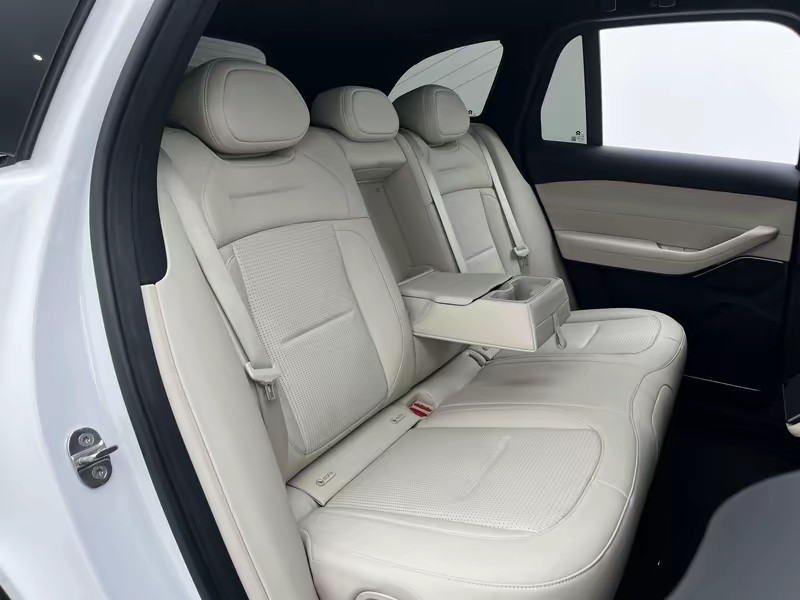 NIO NIO ES6 2024