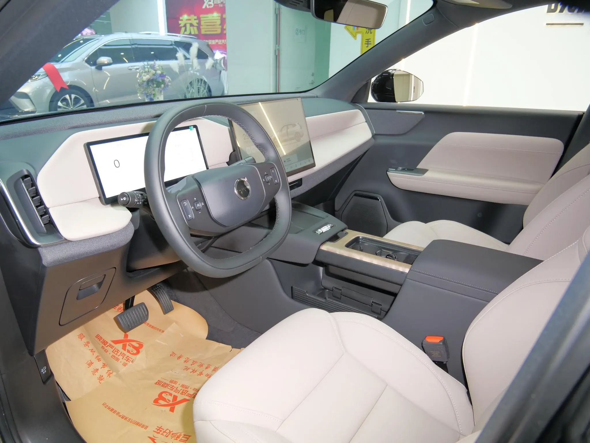 Volvo Volvo XC70 Two-wheel drive long battery life Core