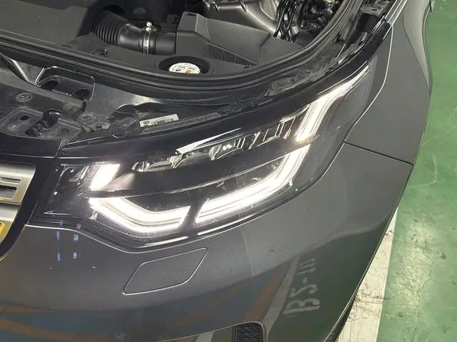 Land Rover discover 3.0 V6 HSE