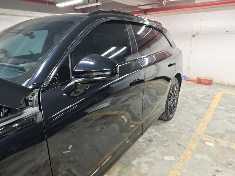 XPeng Xiaopeng G9 2025