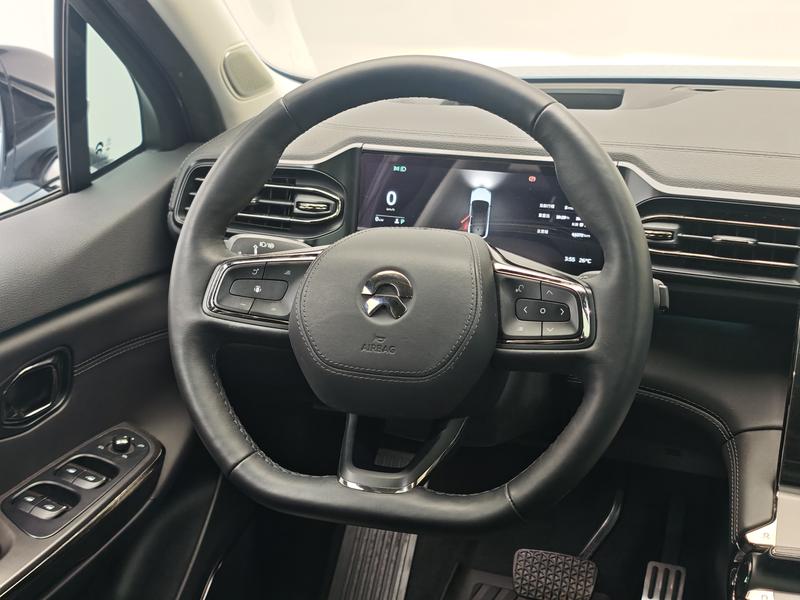 NIO NIO ES6 2020