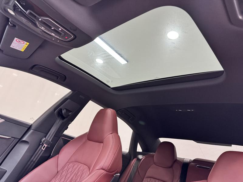 Audi Audi A7L 2024