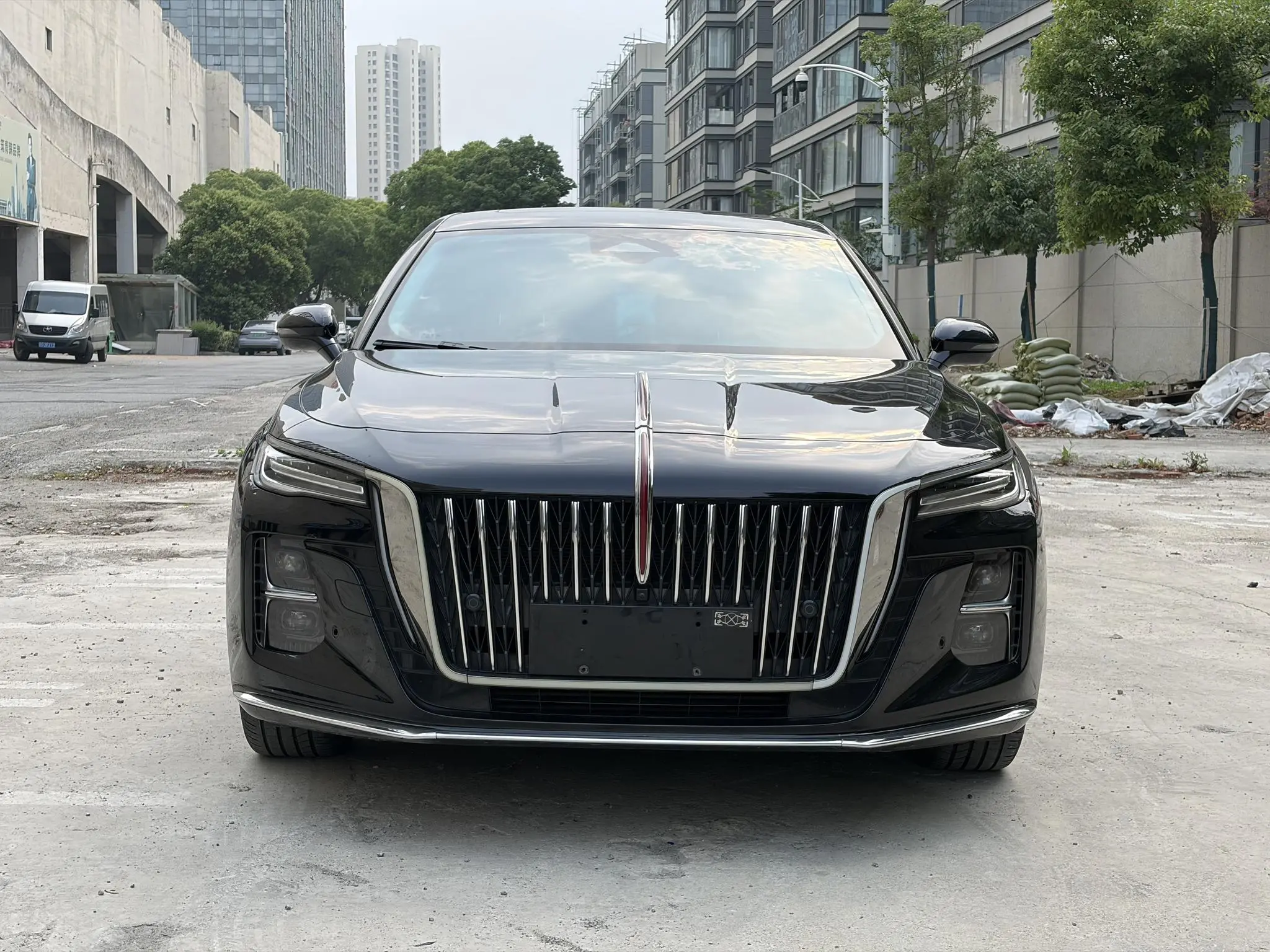 Hongqi Hongqi H5 2.0T Automatic Zhilian Qichang Version
